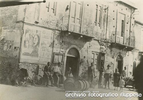 1948-rifornimento-4strade-Olivarella